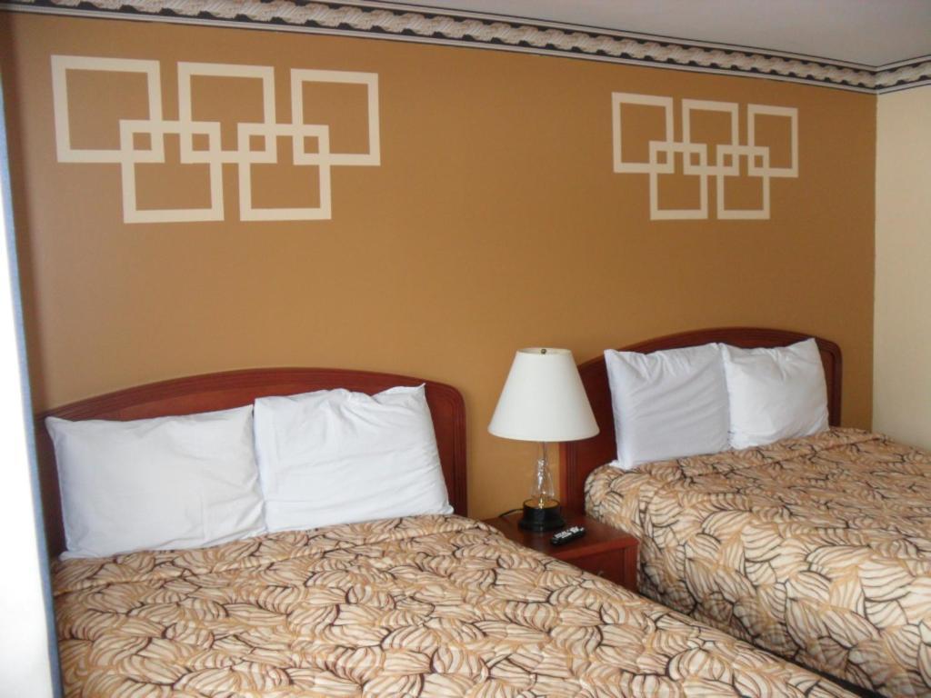 Forest Plaza Motel Mount Forest Buitenkant foto