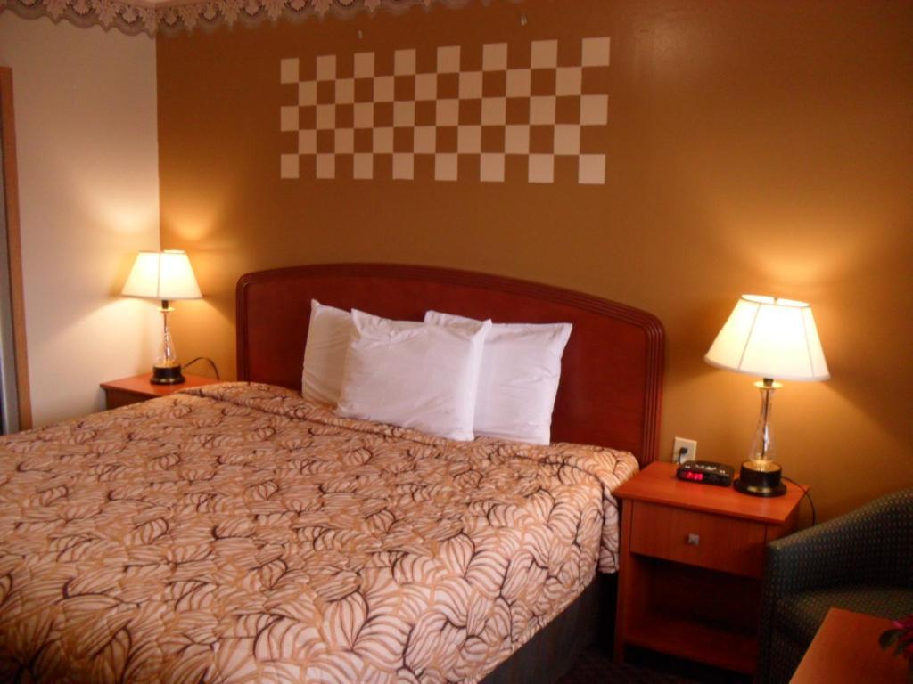 Forest Plaza Motel Mount Forest Buitenkant foto