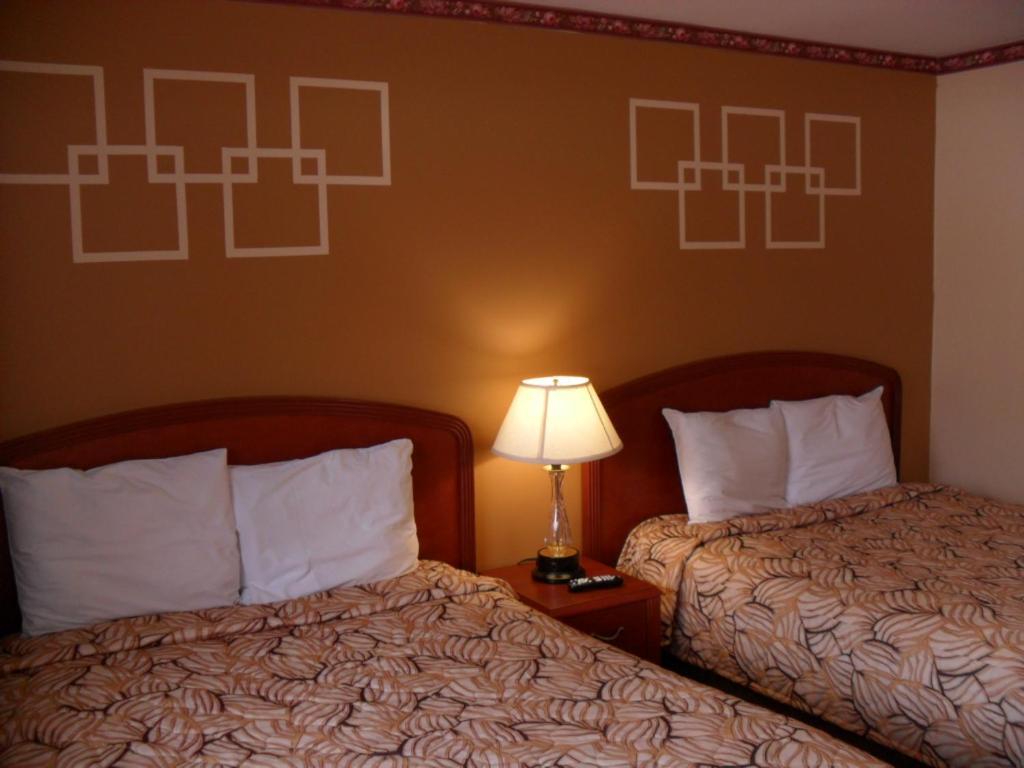 Forest Plaza Motel Mount Forest Buitenkant foto